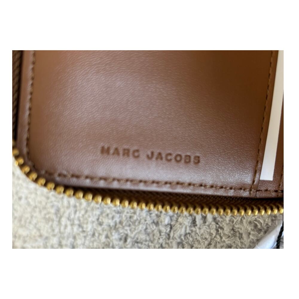 NWT Marc Jacobs The Wallet Brown 3/4 Zip Pebbled leather Wallet #72894 - Picture 5 of 8